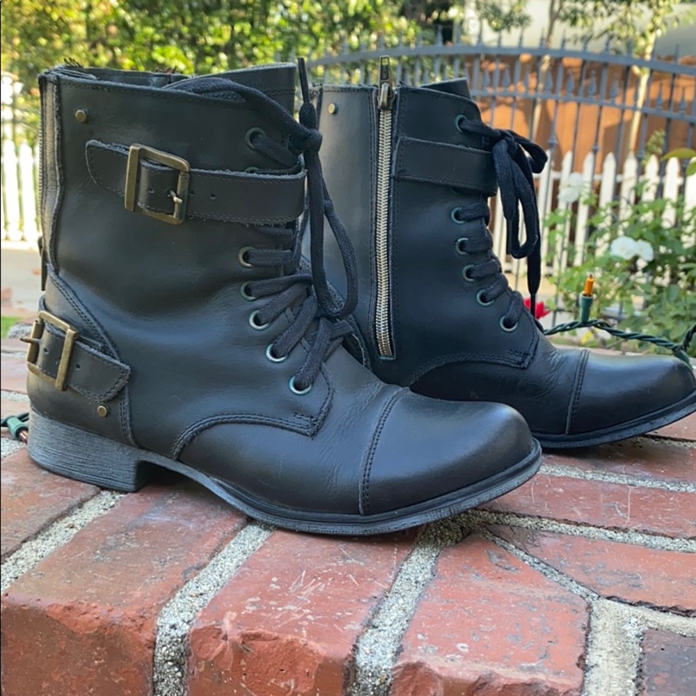 Dolce Vita combat boots